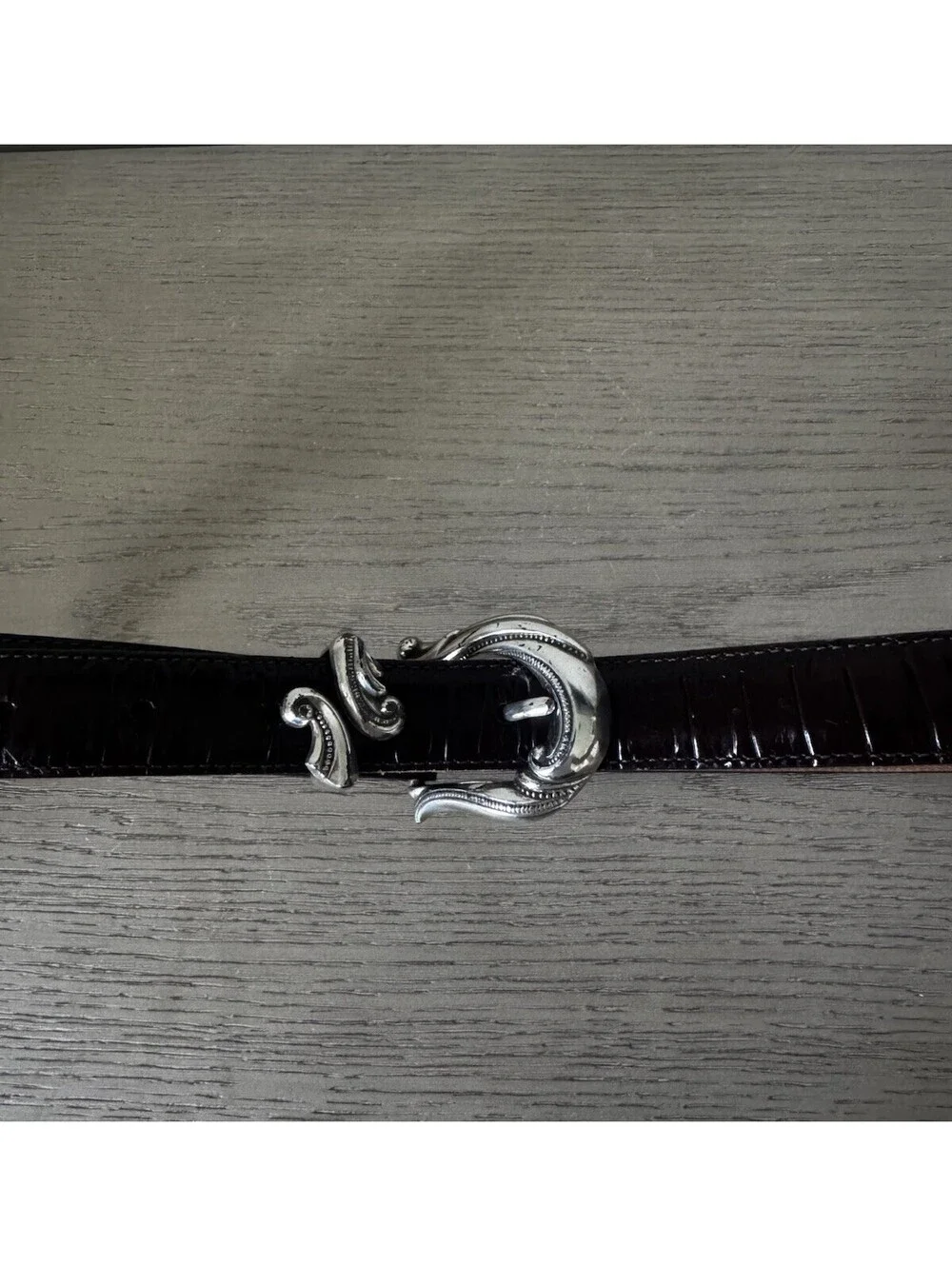 Brighton Womens Ladies Burgundy Leather Croc Embossed Belt  Silvertone Buckle 2X